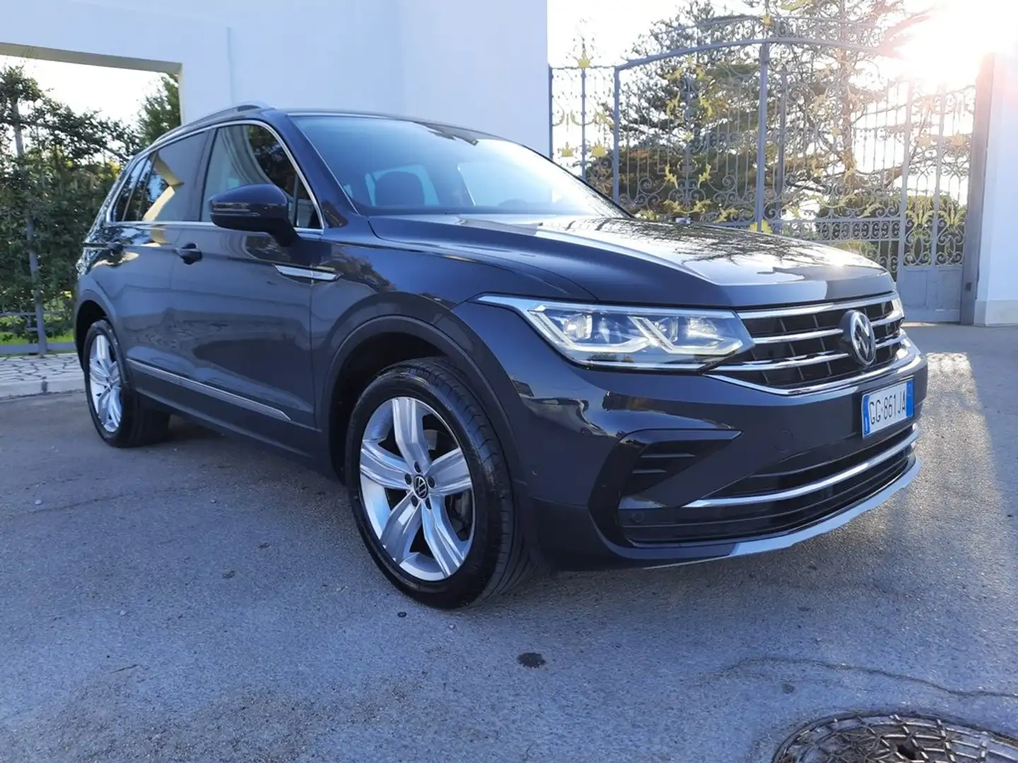 Volkswagen Tiguan Tiguan II 2021 2.0 tdi 4M 150cv dsg,LED,VIRTUAL Grigio - 2