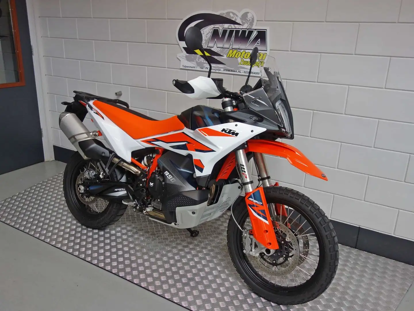 KTM 890 Adventure R Alb - 2