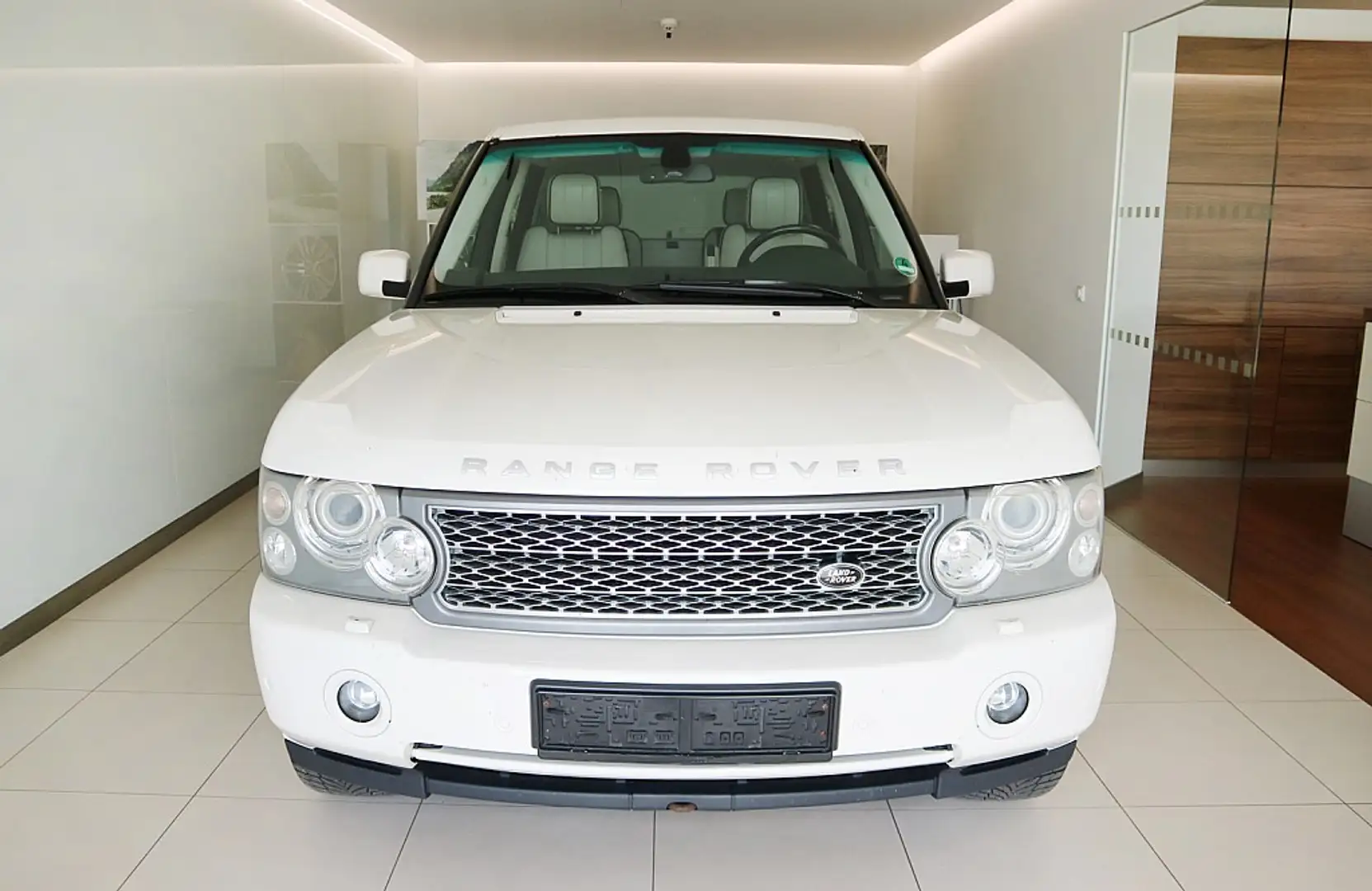 Land Rover Range Rover 3.6 V8 Diesel Beyaz - 2