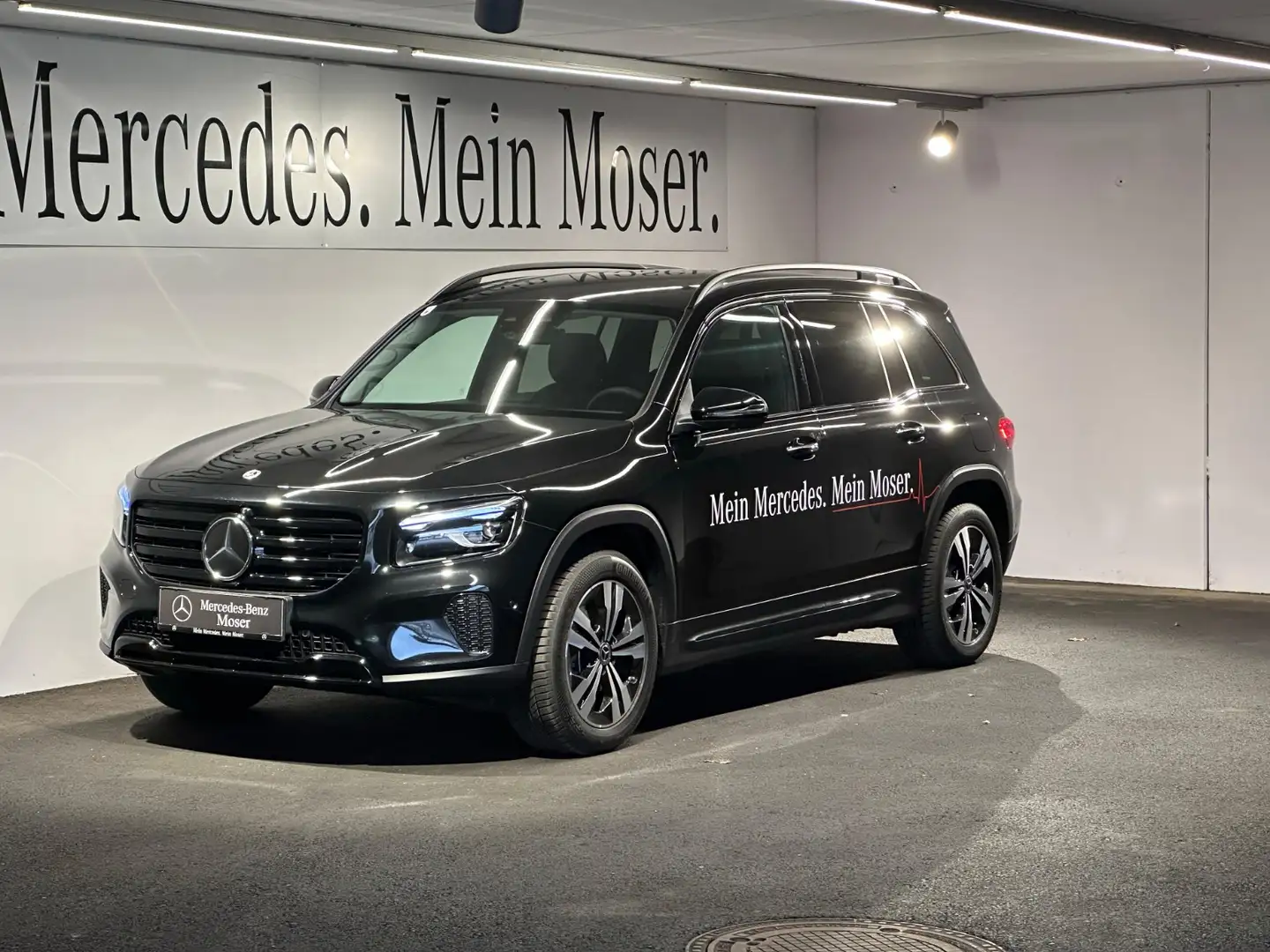 Mercedes-Benz GLB 200 d 4MATIC Österreich-Edition Progressive Schwarz - 2