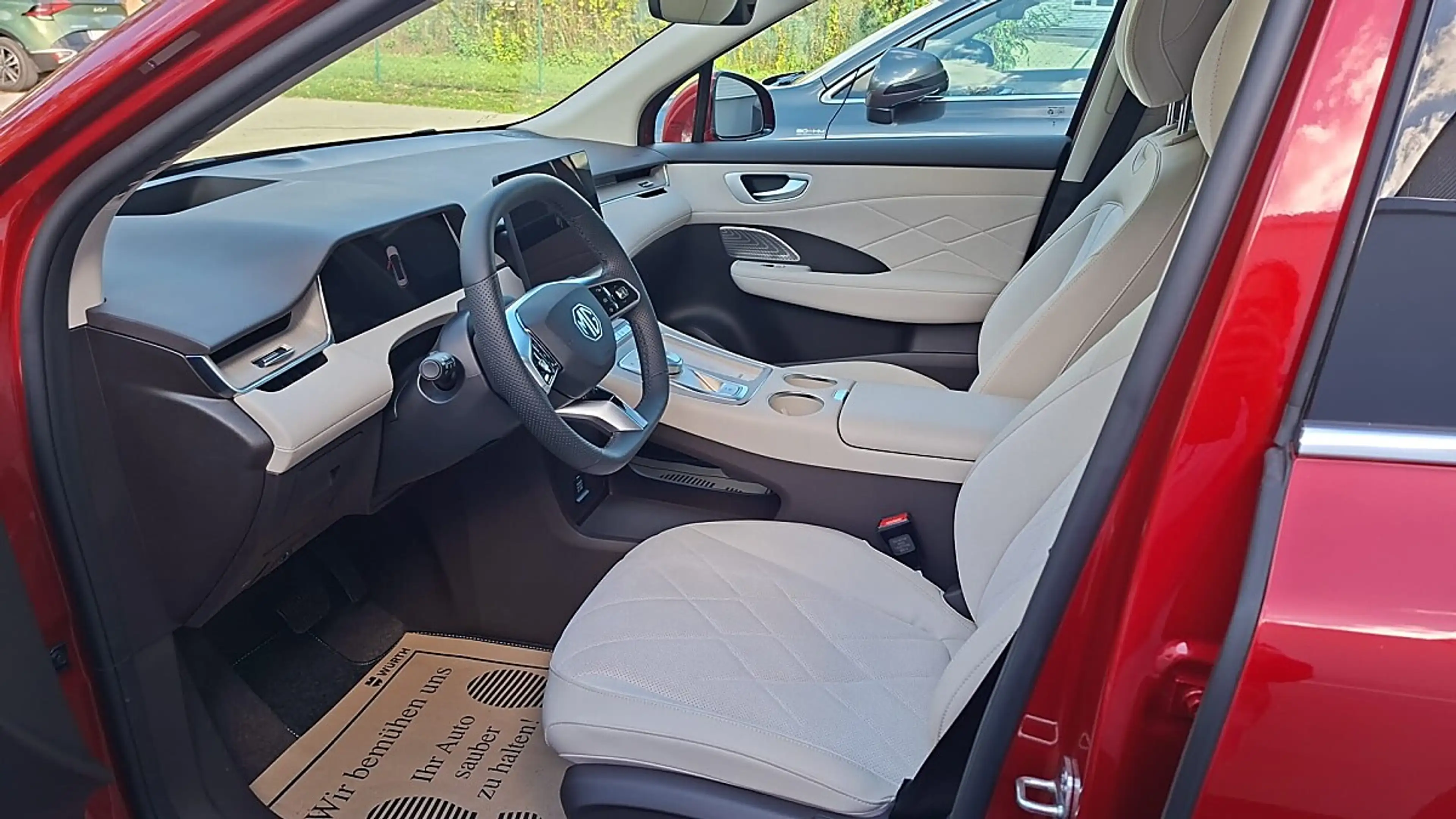 MG Others S6 EV Luxury 77 kWh — photo 14