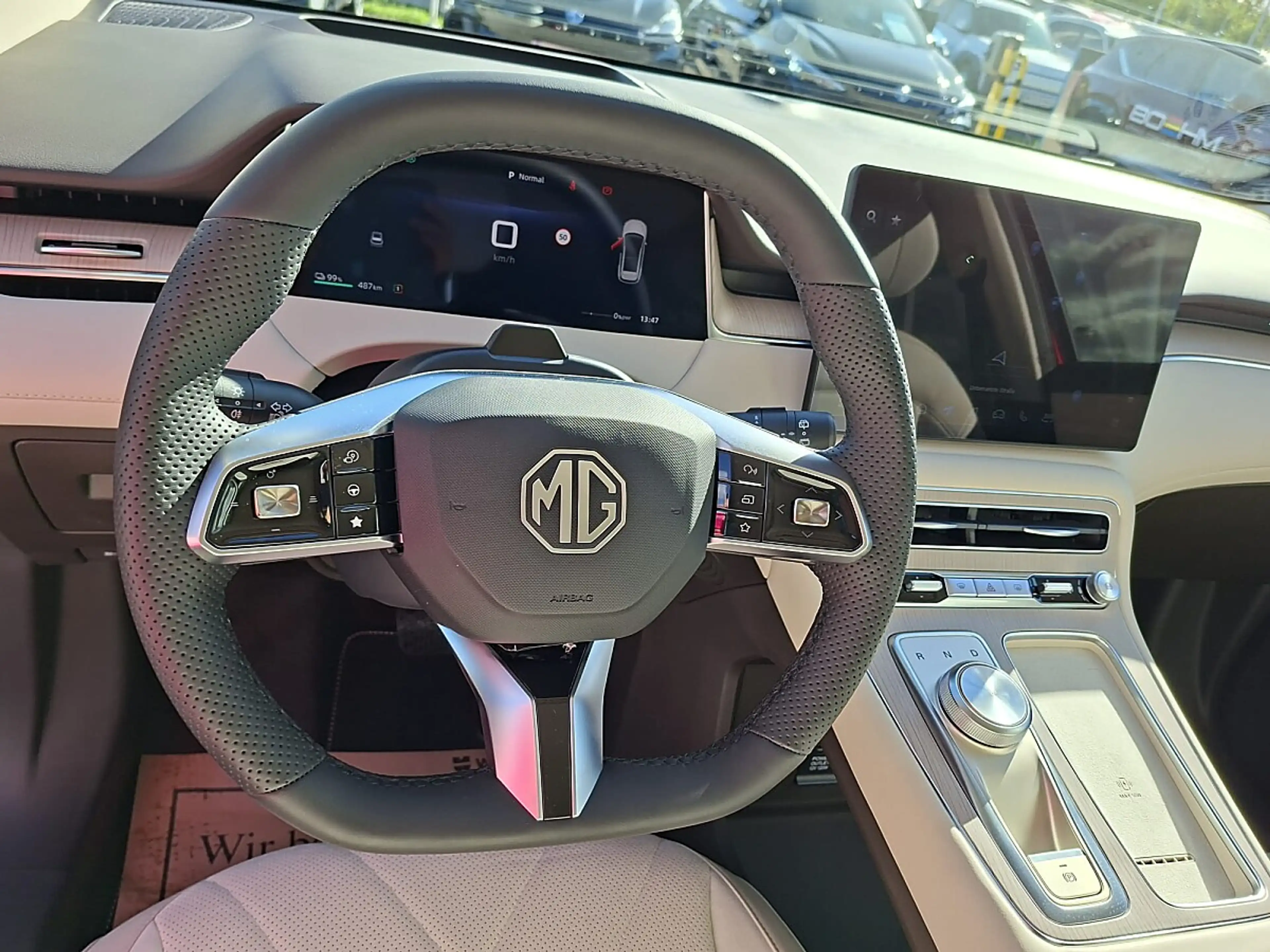 MG Others S6 EV Luxury 77 kWh — photo 13