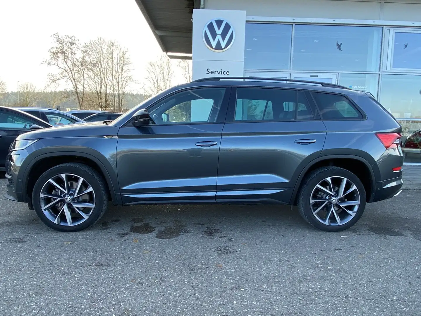 Skoda Kodiaq 2.0 TDI DSG Sportline 4x4 20"+CANTON+NAVI Grau - 2