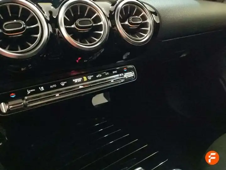Mercedes-Benz CLA 200 (C118) 2021, foto 15
