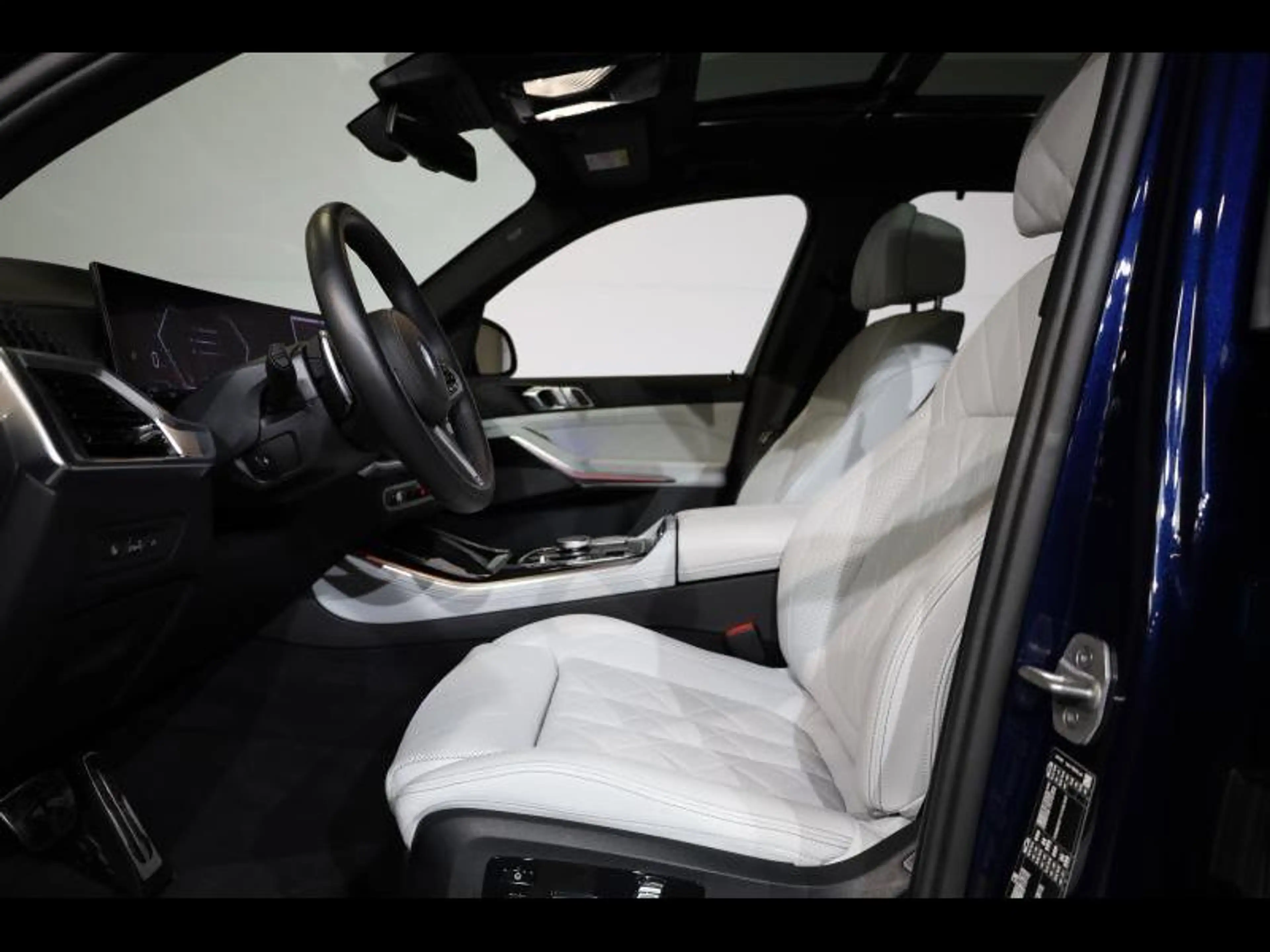 BMW X5 xDrive50e Kit M Sport — photo 9