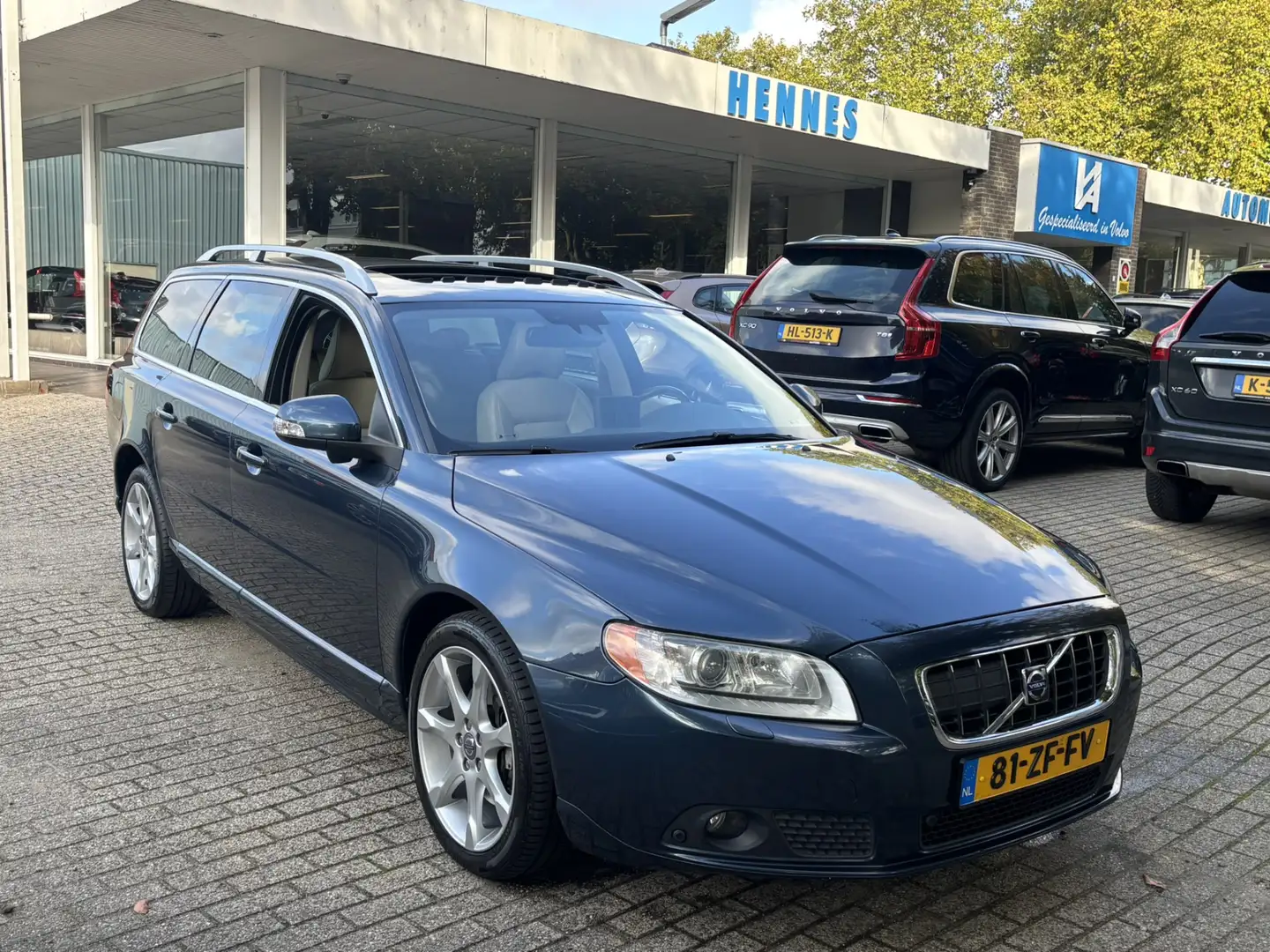 Volvo V70 3.0 T6 AWD Summum Schuifdak ACC Keyless Azul - 1