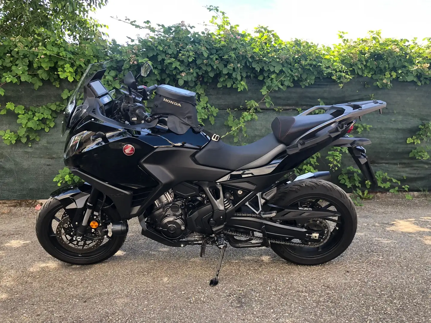 Honda NT 1100 Travel DCT Noir - 1