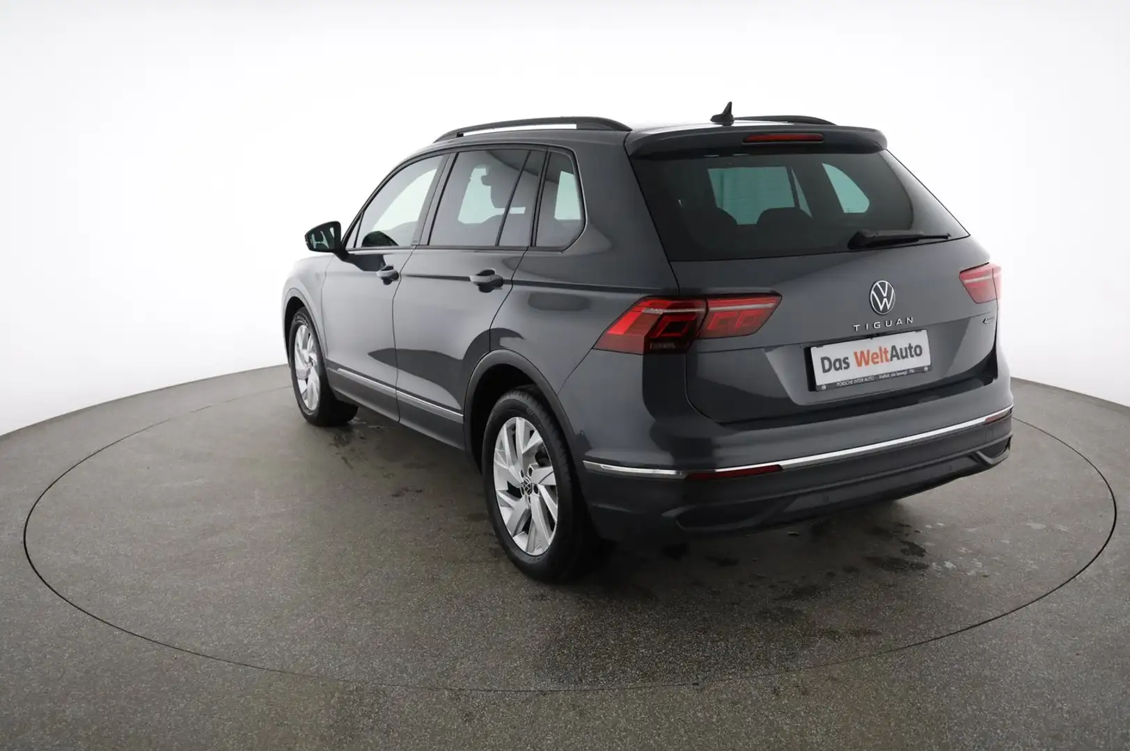 Volkswagen Tiguan Life TDI 4MOTION DSG Grau - 2