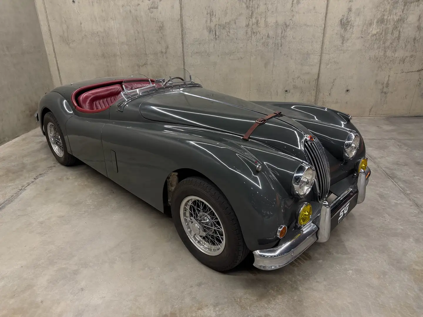 Jaguar XK 140 Roadster Gris - 2