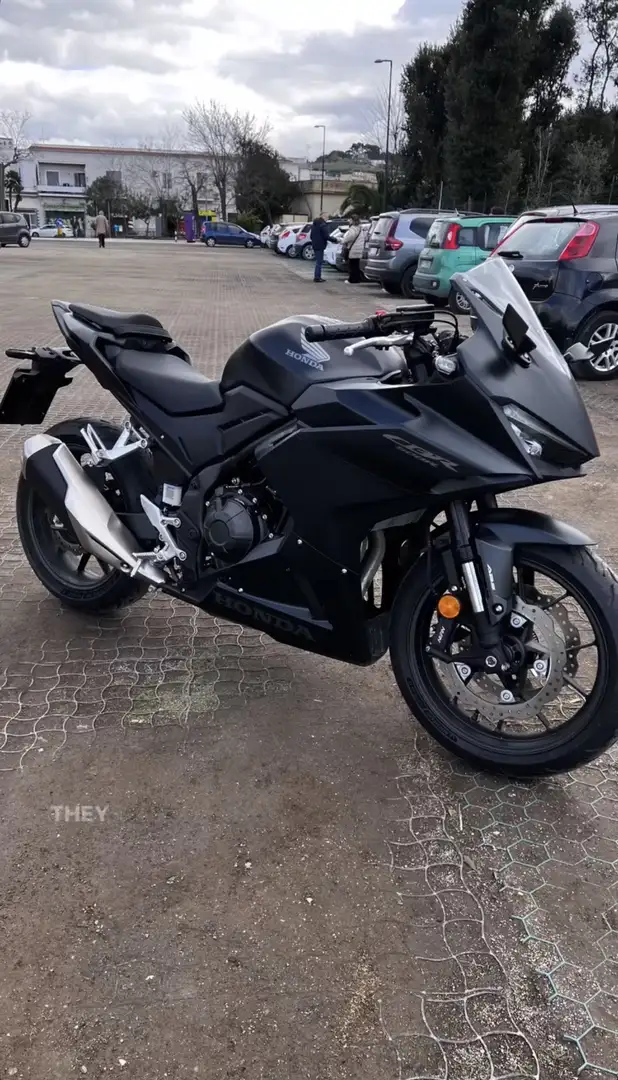 Honda CBR 500 R nero satinato - 1