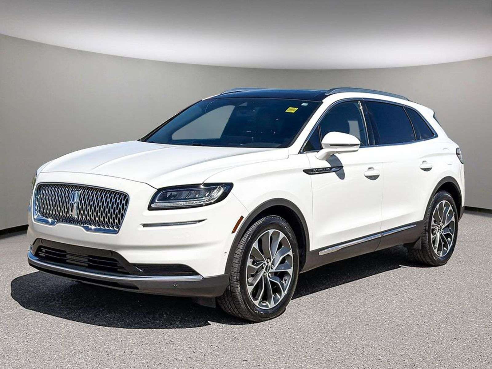 2021 Lincoln Nautilus Reserve