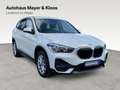 BMW X1 sDrive18i Advantage DAB Navi Tempomat Shz Weiß - thumbnail 1