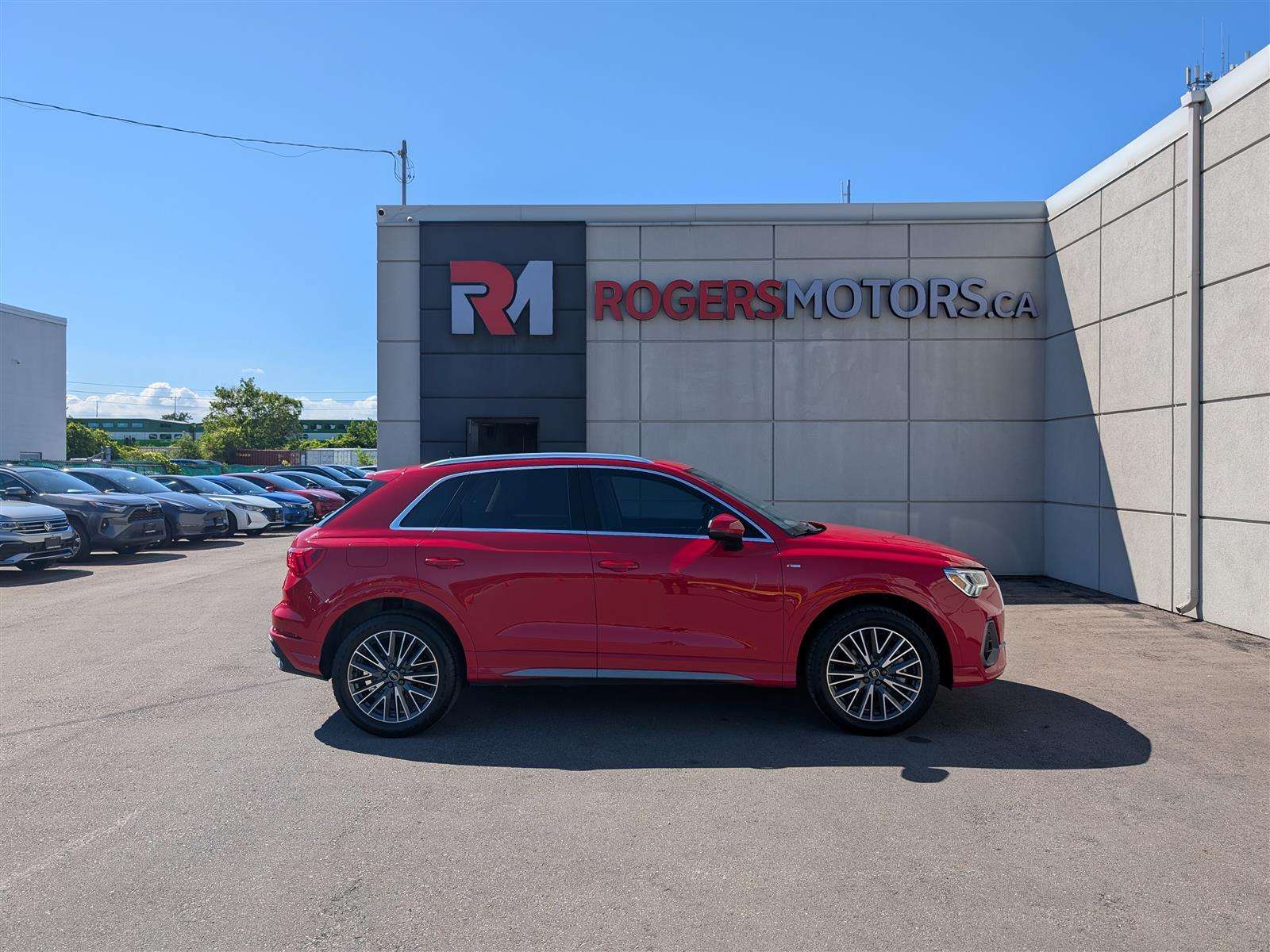 2023 Audi Q3 QTRO S-LINE -  PANO ROOF - LEATHER - TECH FEATS — снимка 1