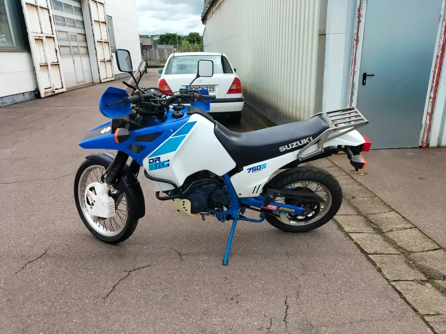 Suzuki DR Big 750 S Blanco - 1