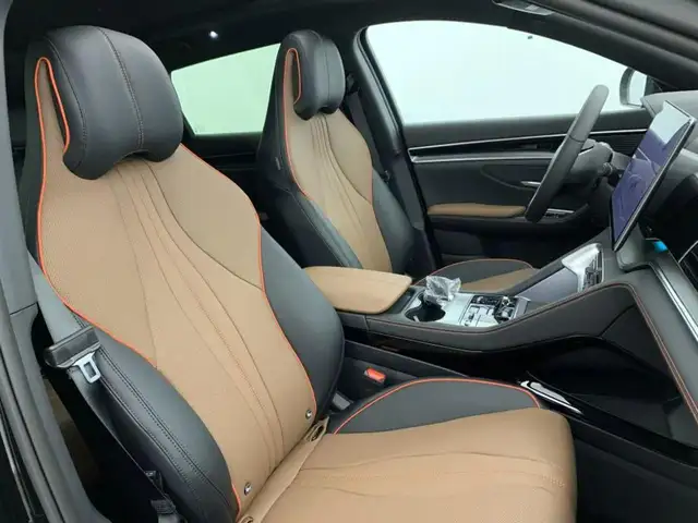 BYD Seal U DM-i 1.5 218 CV PHEV Comfort