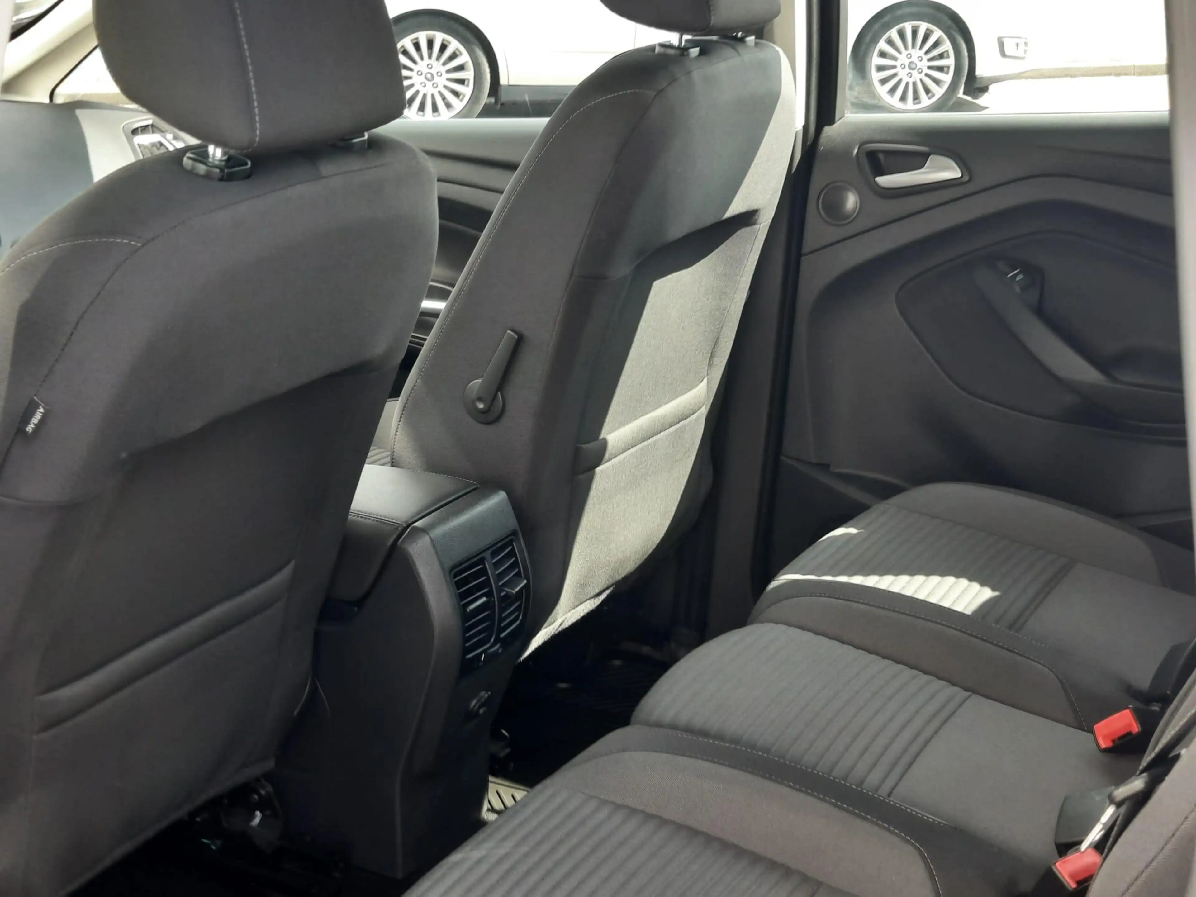 Ford C-Max 1.0 Titanium 125 pk - Trekhaak — photo 8