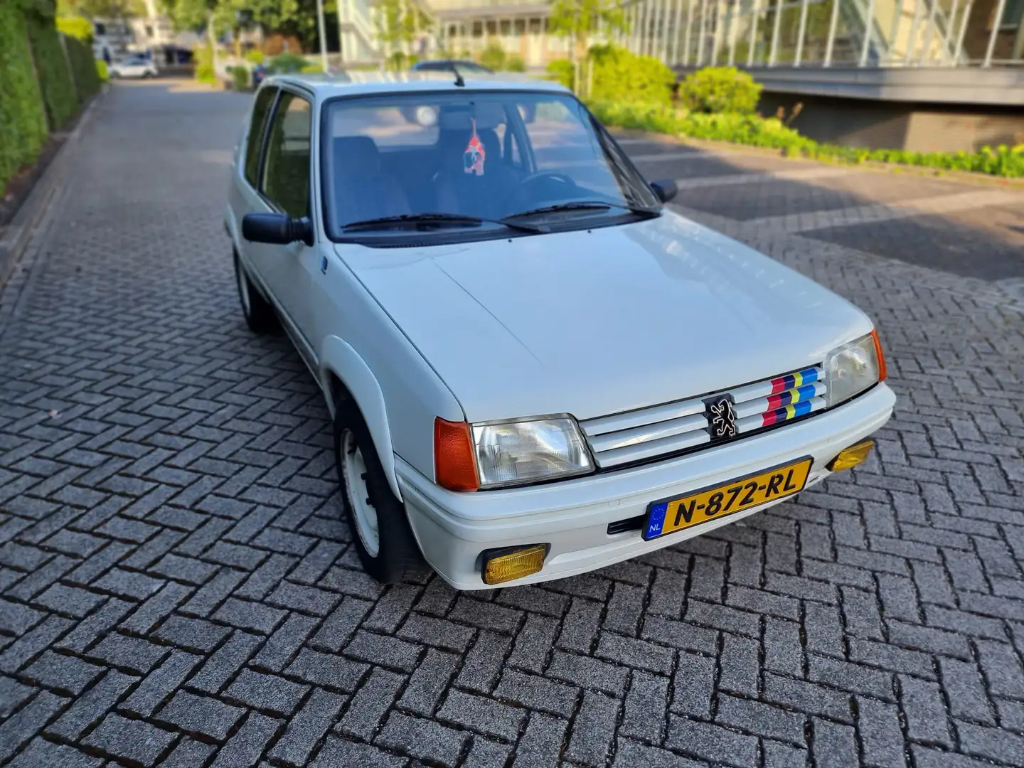 Peugeot 205 205 Rallye Replica 1.1 Biały - 2