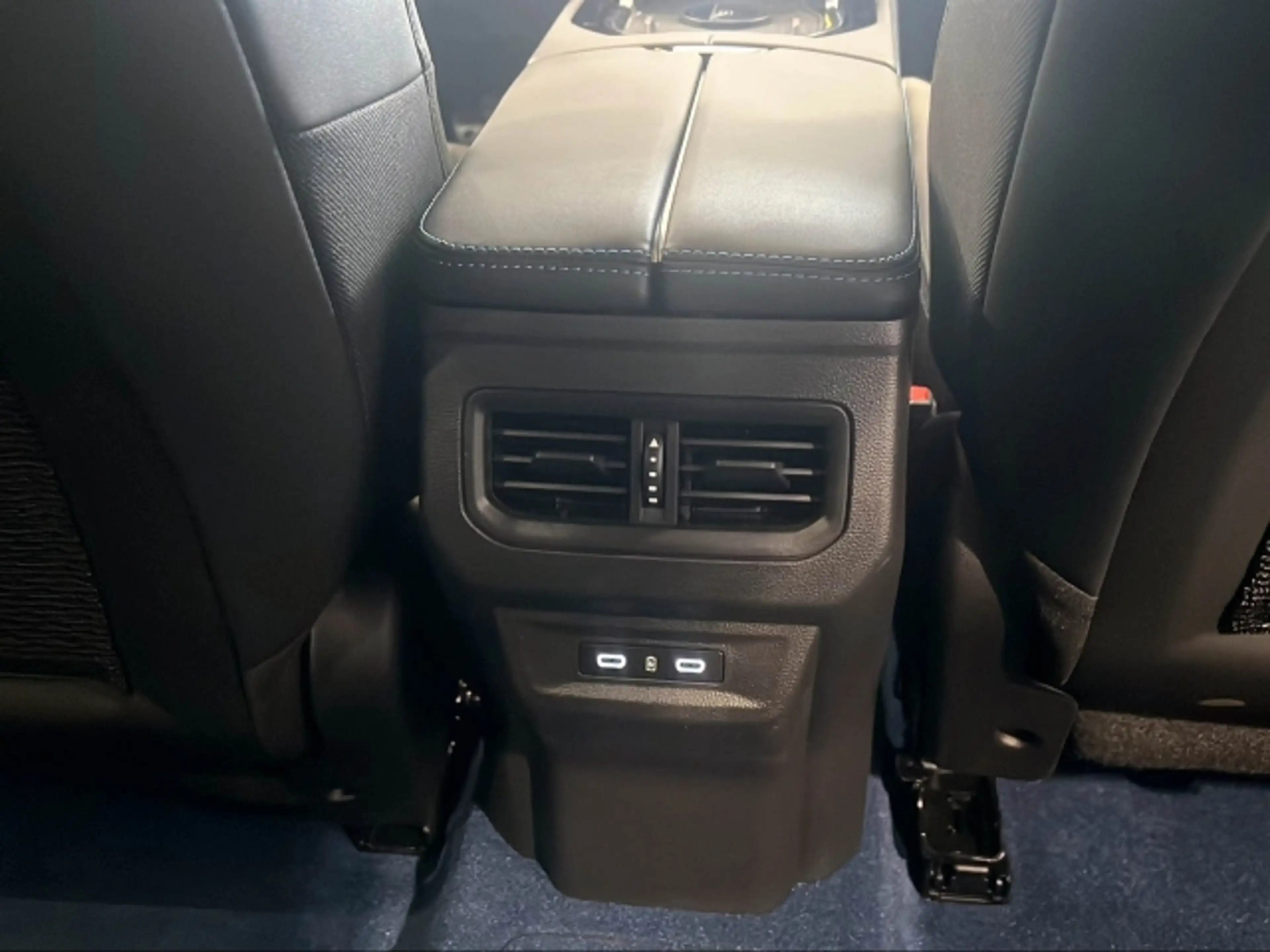 Renault Rafale RAFALE Atelier Alpine Hyper Hybrid E-Tech 4x4 300 — photo 15