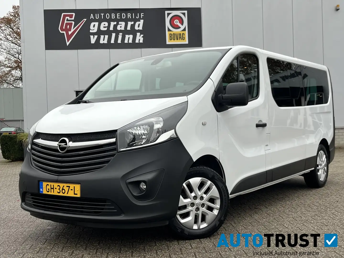 Opel Vivaro Combi 1.6 CDTI 140PK L2H1 9-PERSOONS INCL BTW Wit - 1