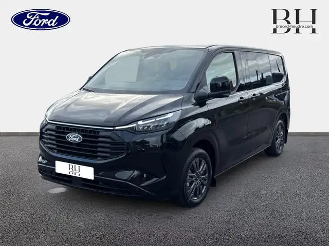 Ford Transit Custom 320 L1H1 2.5 Duratec 232ch Hybride rechargeable Cabine Approfondie Limited CVT