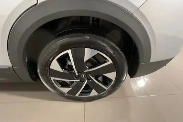 Opel Grandland view 7