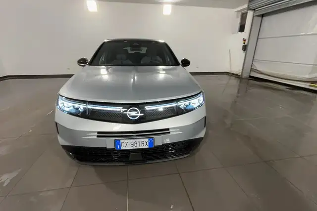 Opel Grandland view 2