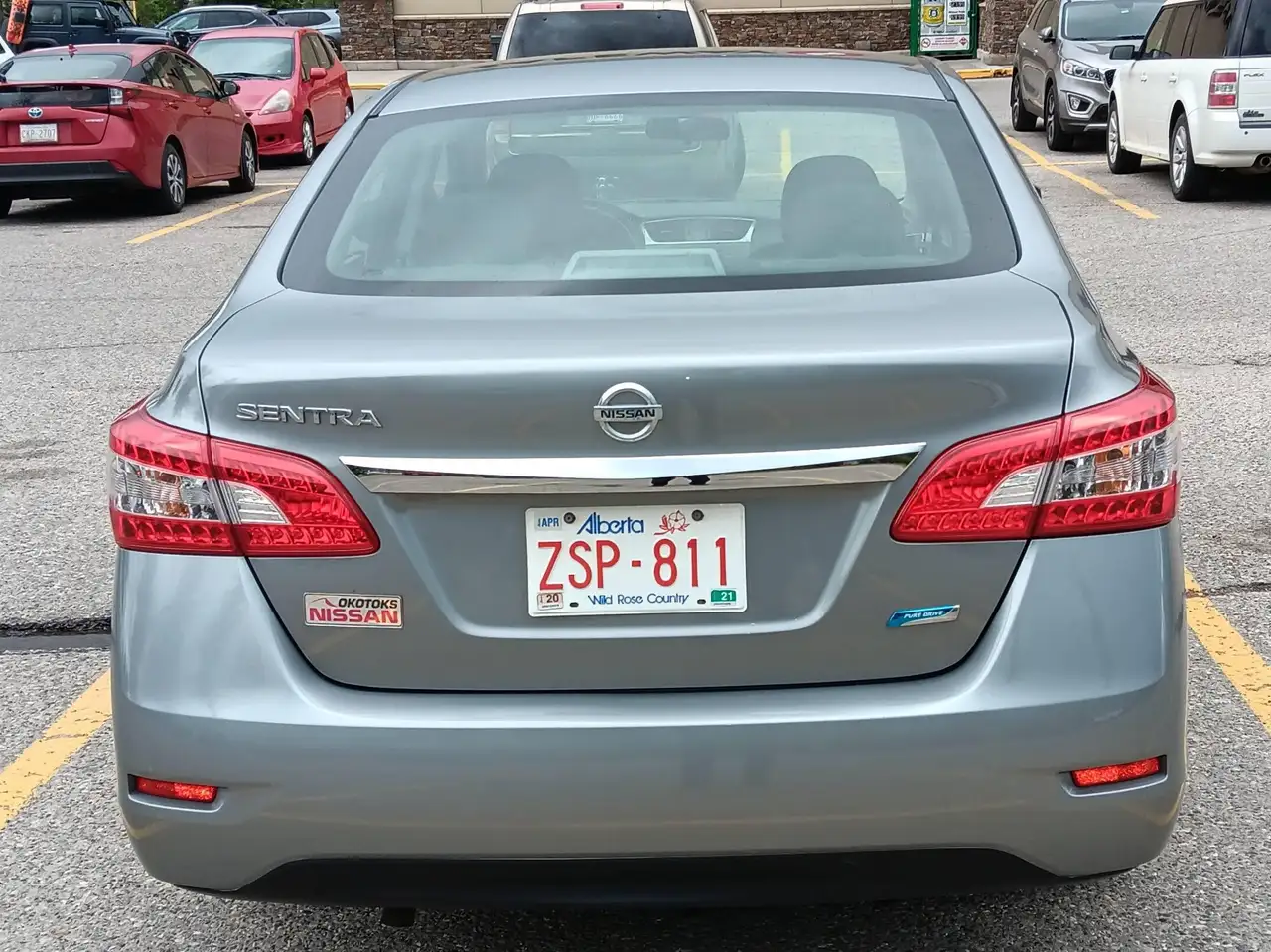 Nissan Sentra снимка Nissan Sentra