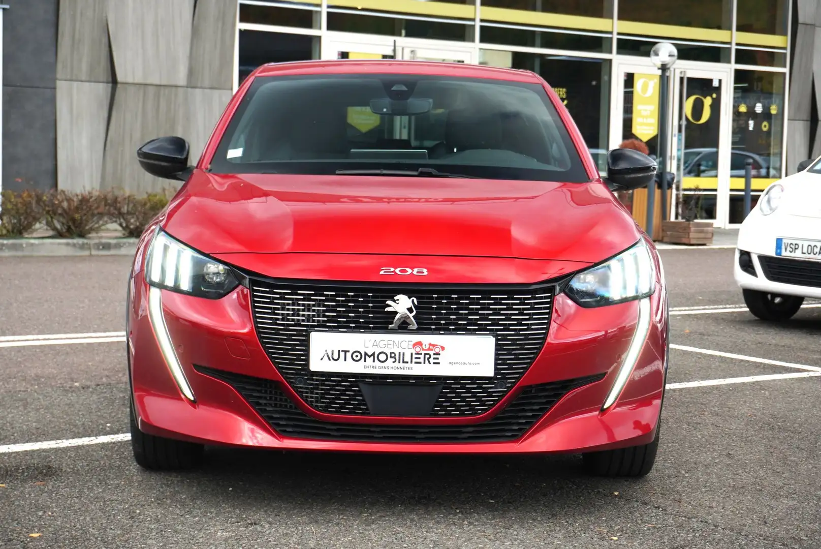 Peugeot 208 1.2 100 ch GT Distribution neuve Rosso - 2