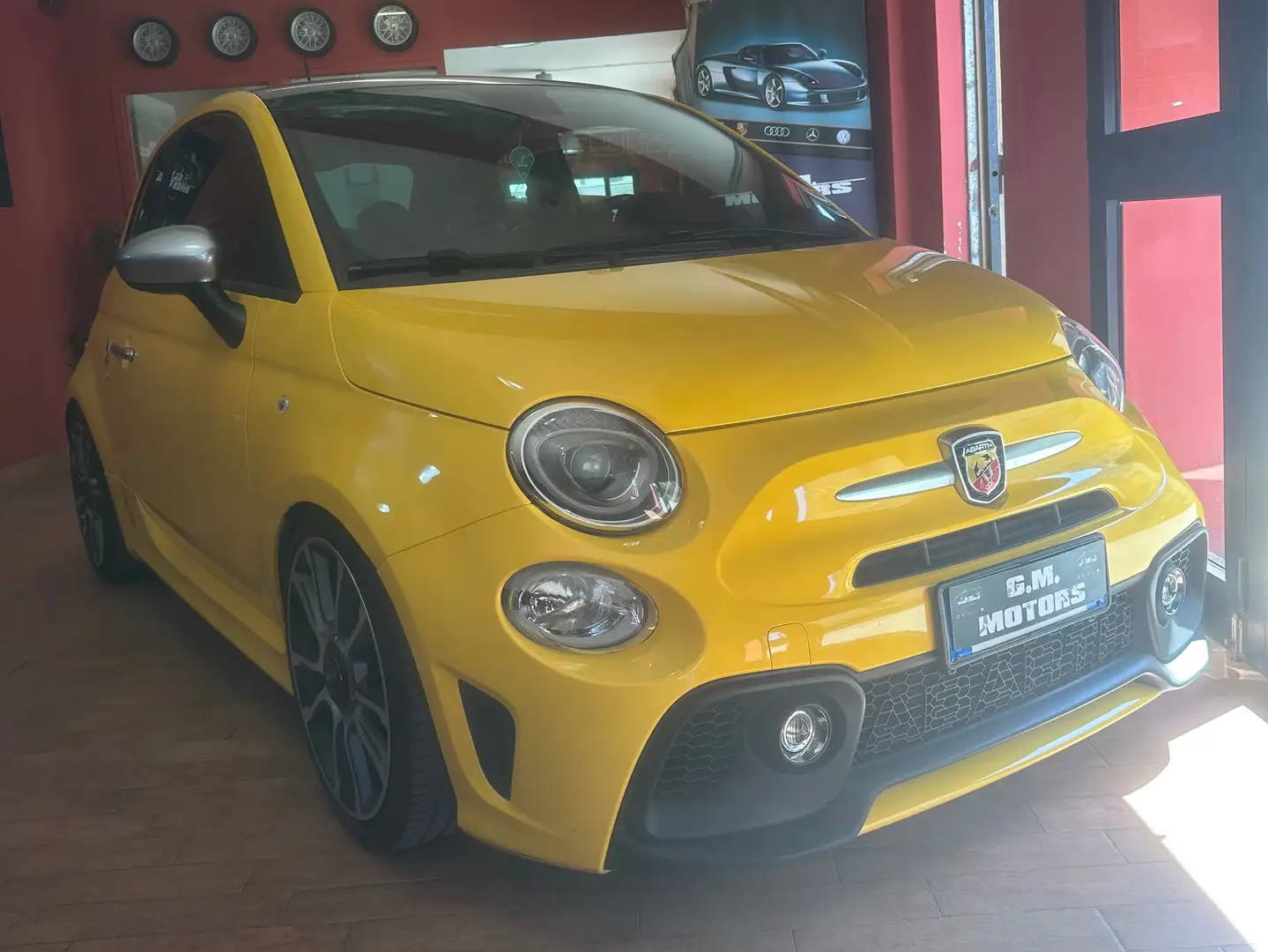 Abarth 595 595 1.4 t-jet Turismo 165cv Giallo - 1