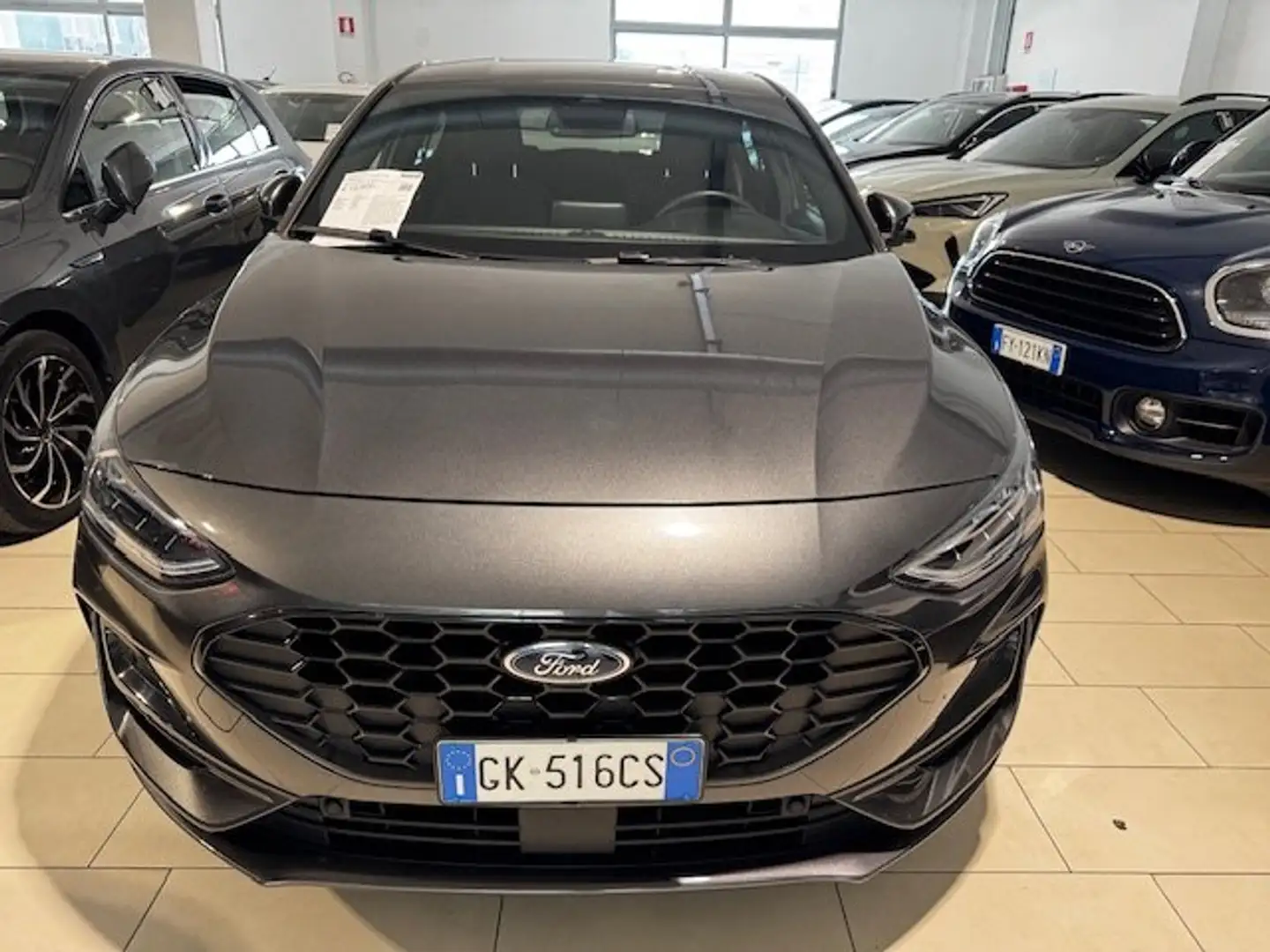 Ford Focus 1.0 ecoboost Hybrid ST-Line 125cv Grigio - 2