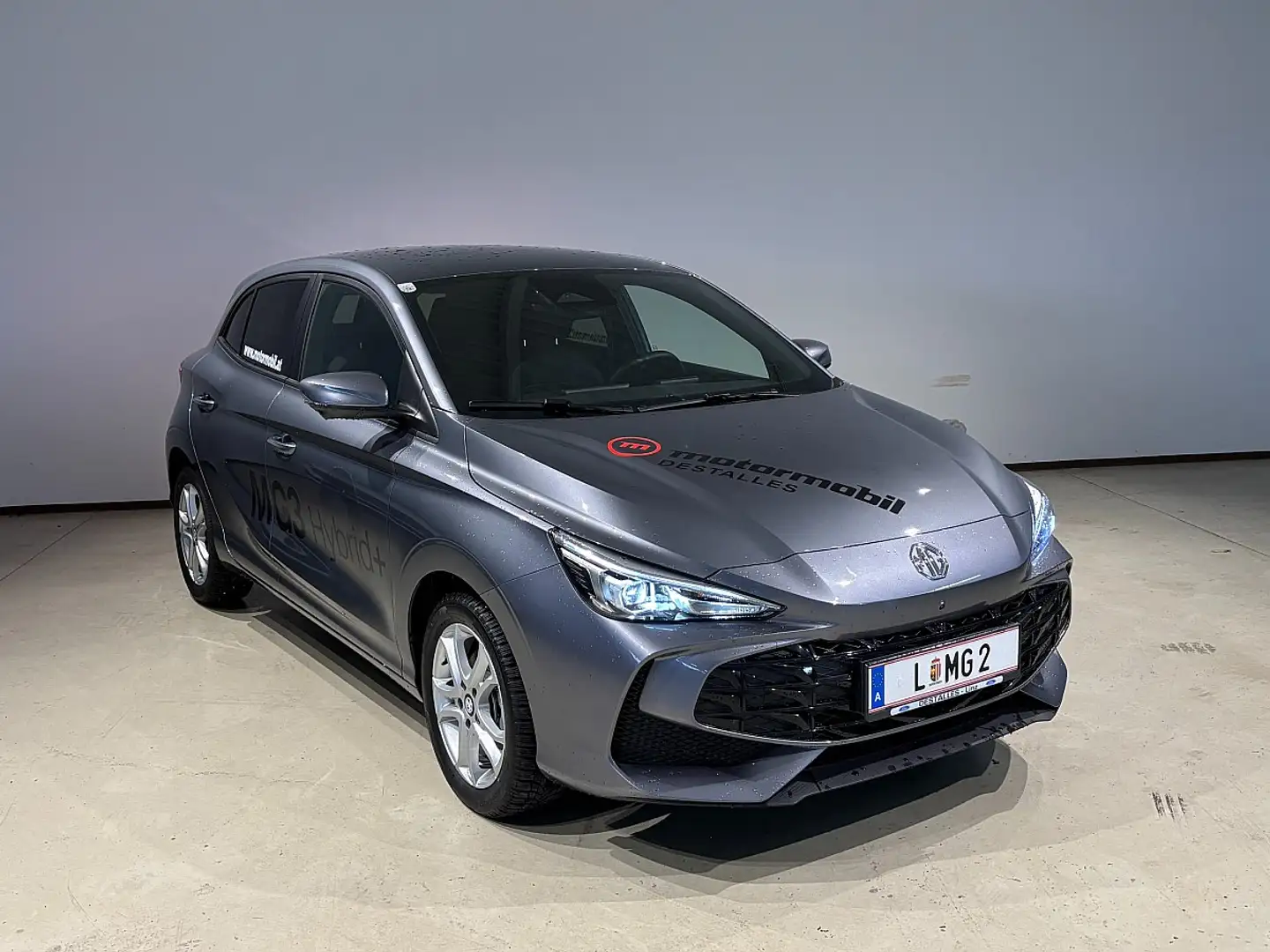 MG MG3 1,5 Hybrid+ Luxury Aut. *+1.500 € Leasingbo... Grau - 1