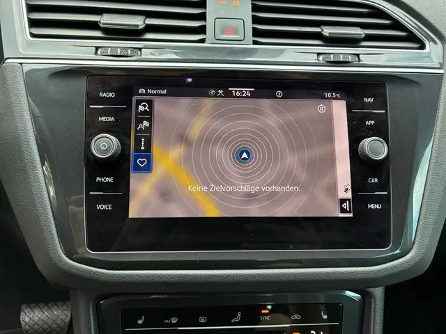 Volkswagen Tiguan view 10