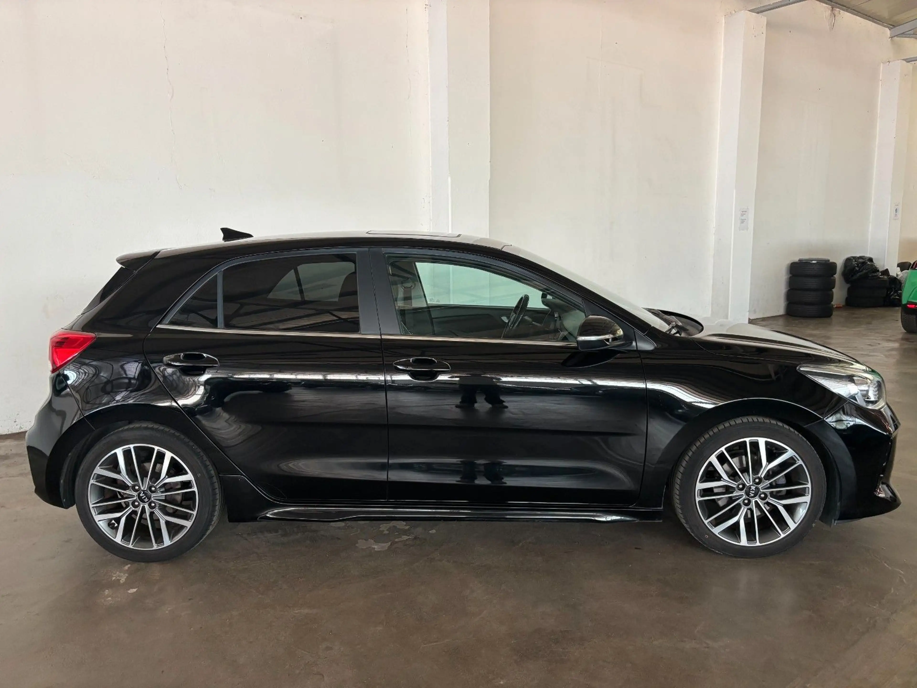 Kia Rio GT-Line — photo 8