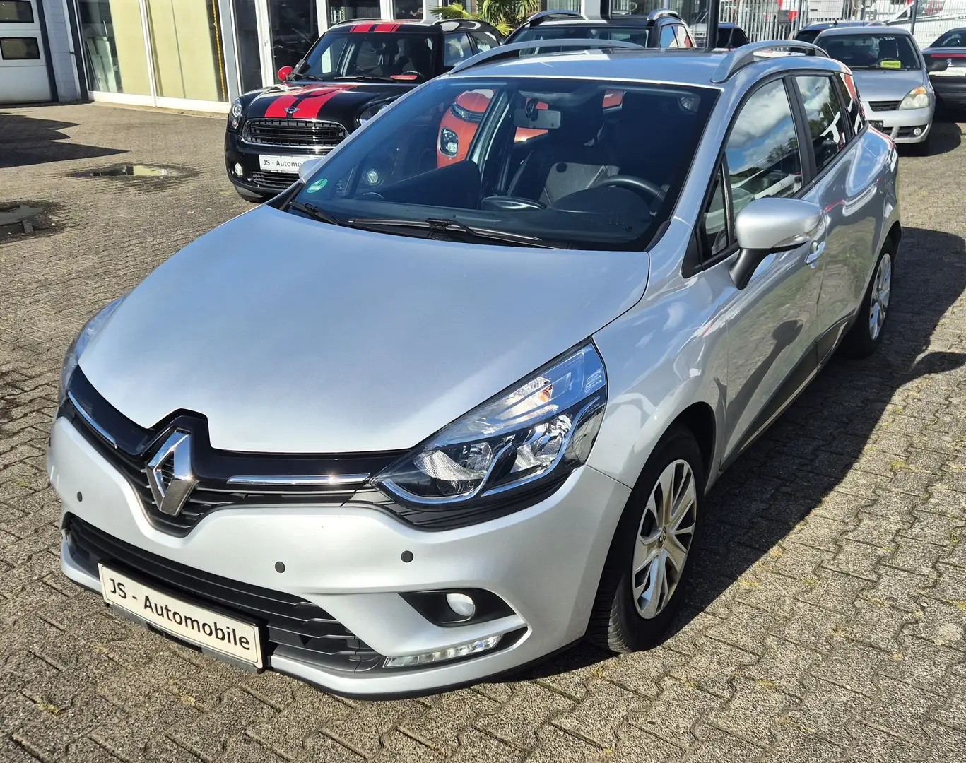 Renault Clio KOMBI LUXE 1,5dCi 90 KLIMA NAVI PDC ALLW SH 1HD Argent - 1