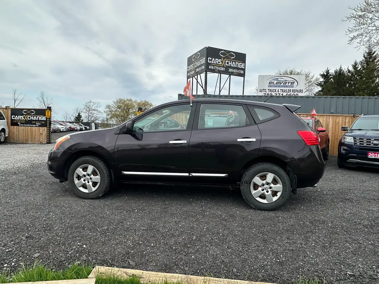 Nissan Rogue снимка Nissan Rogue