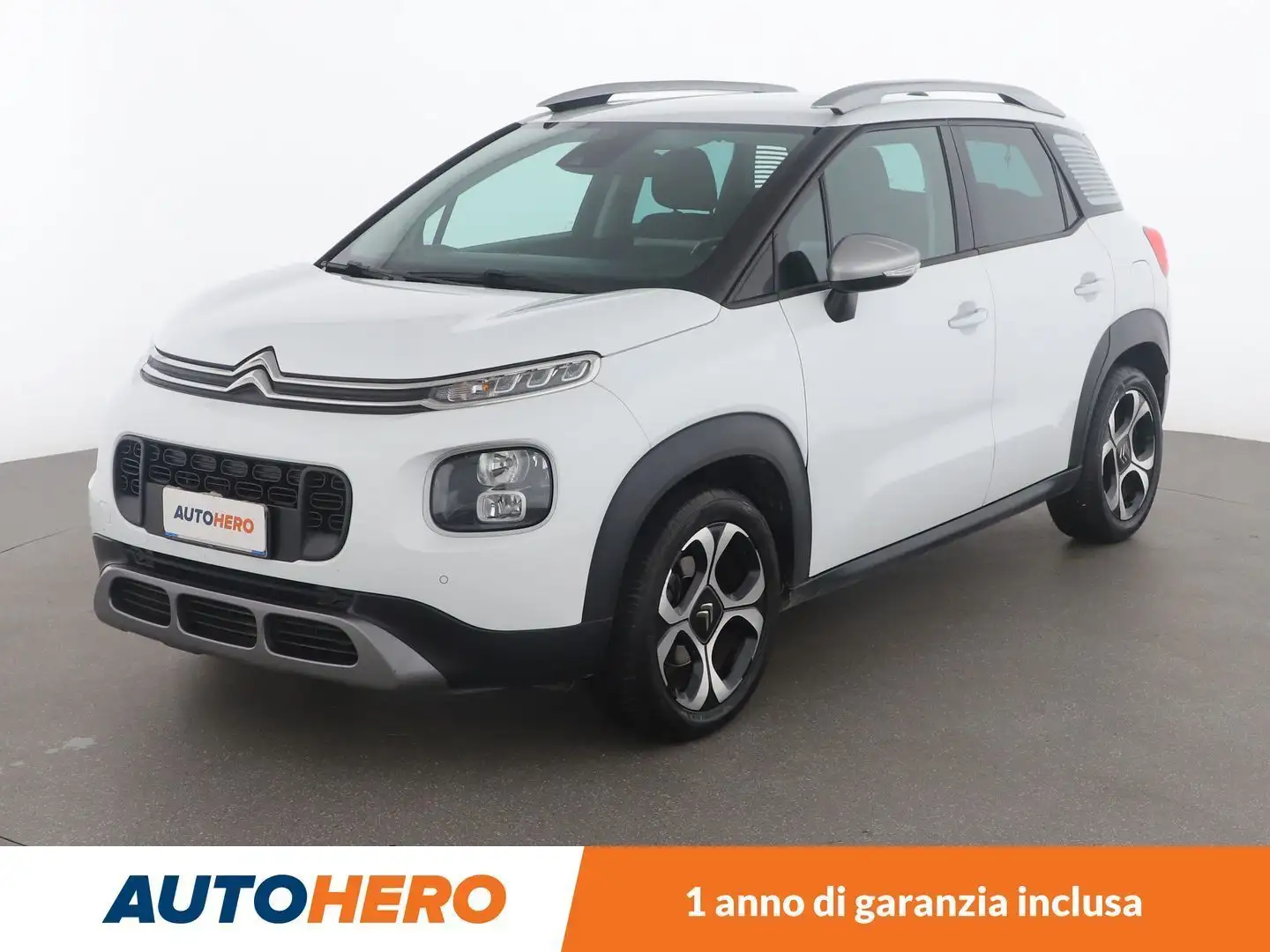 Citroen C3 Aircross 1.2 PureTech Shine 110 CV Biały - 1