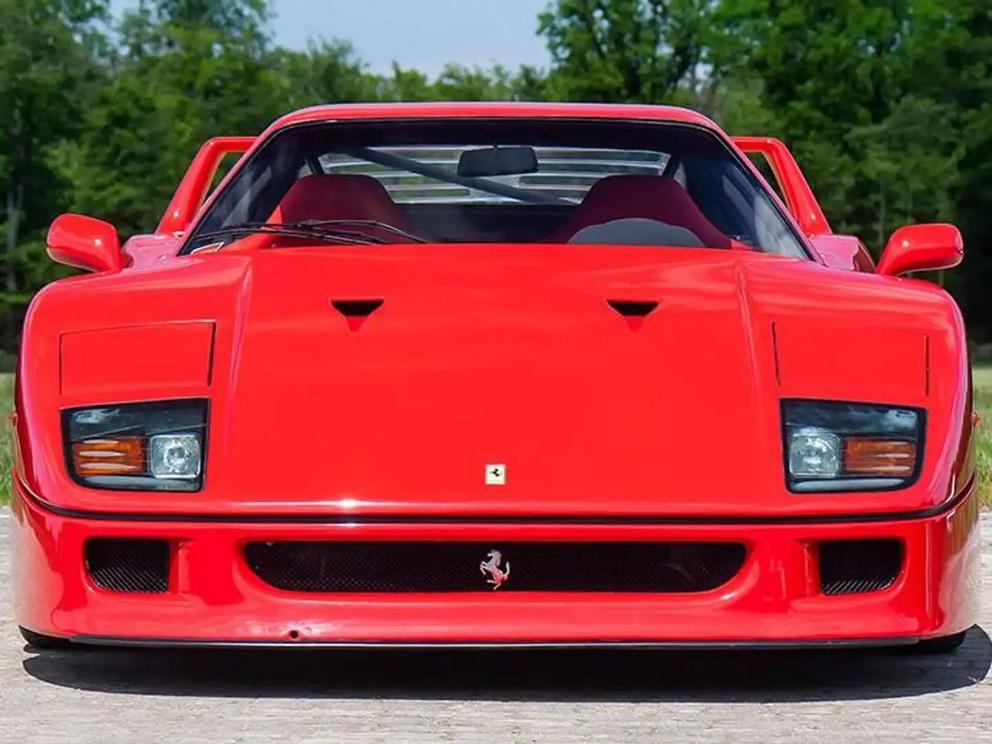 Ferrari F40 crvena - 1
