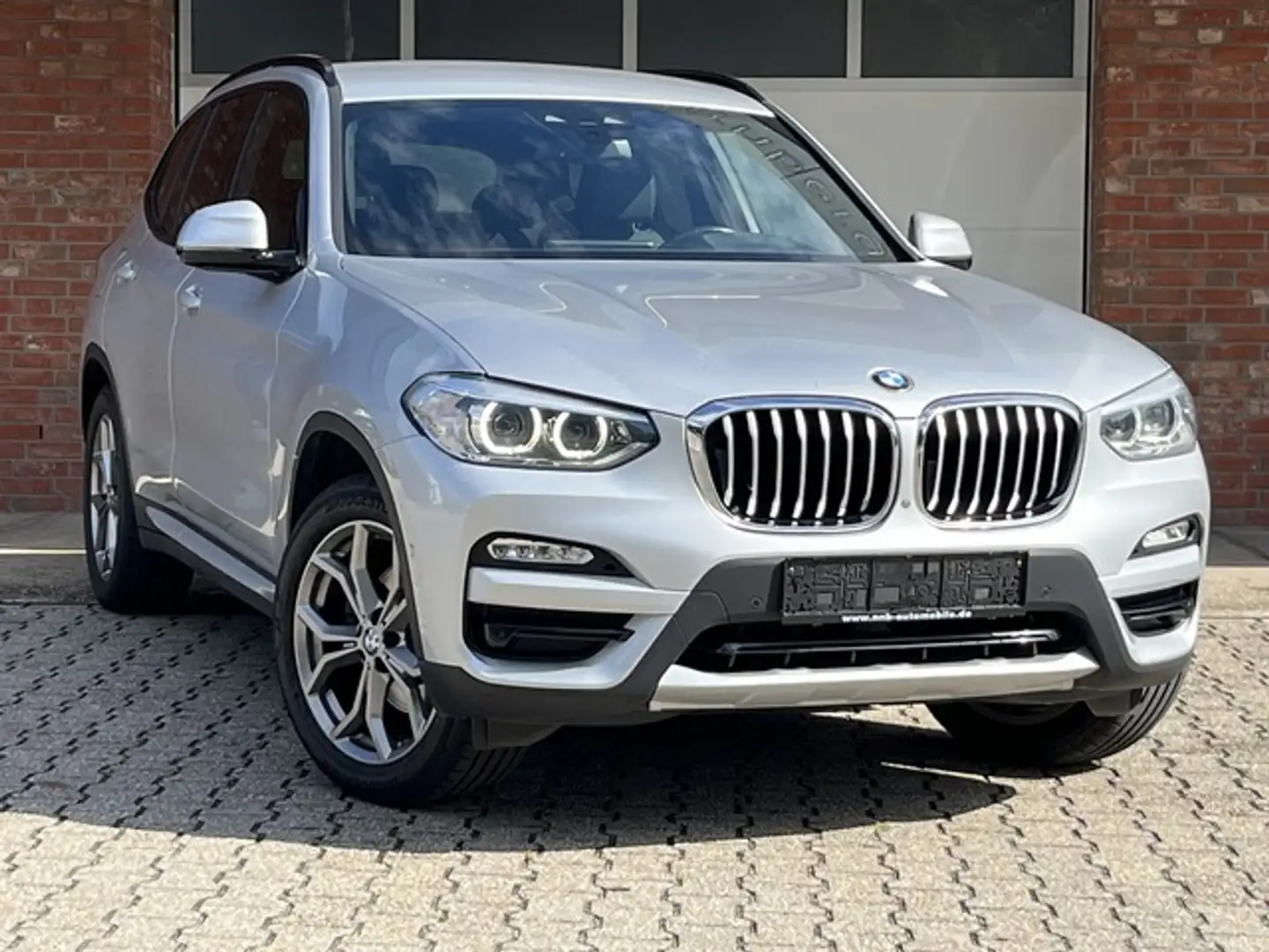 BMW X3 Sportpaket Virtual Kamera Harman Silber - 2