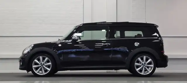 Mini Clubman view 4