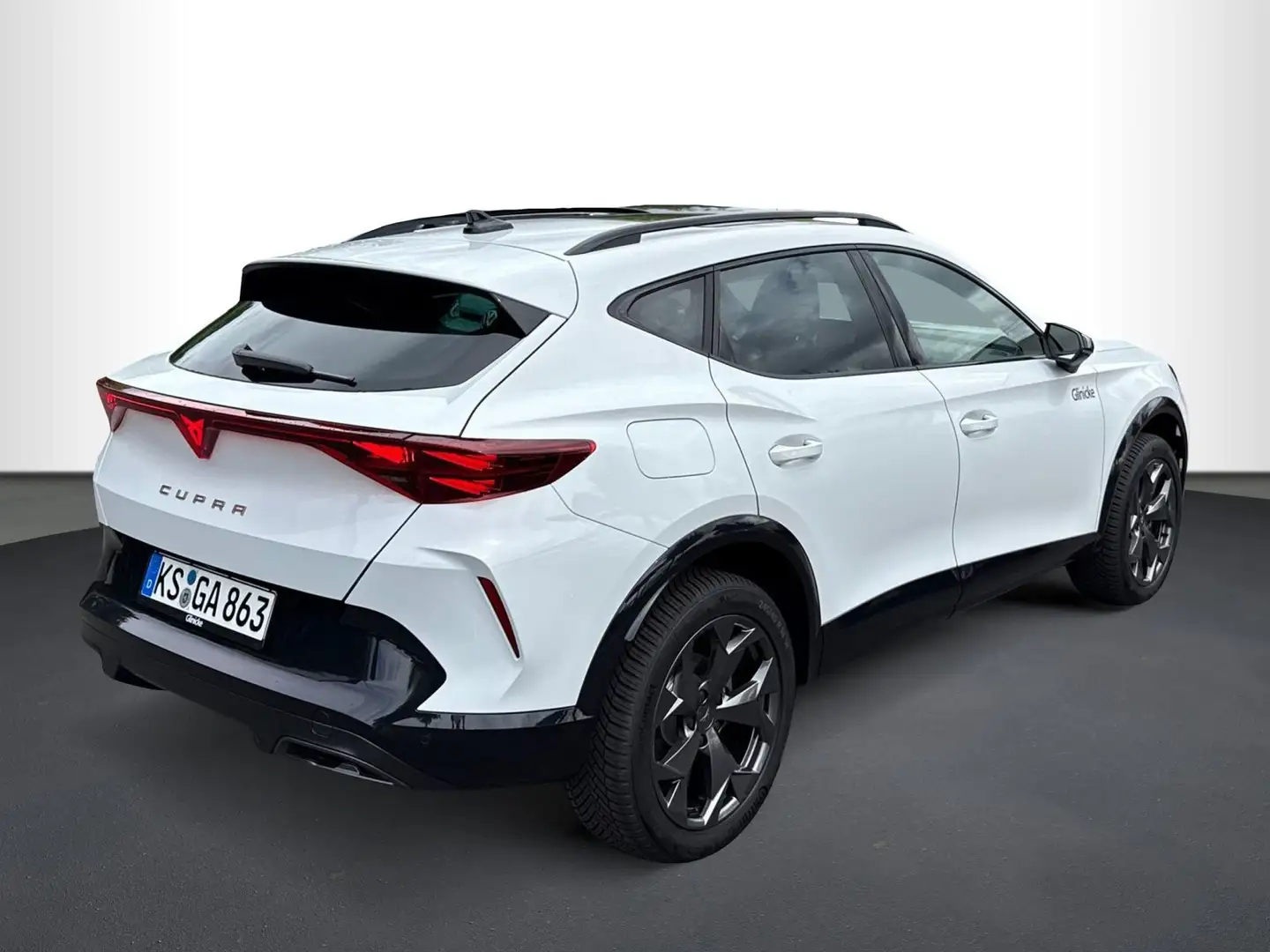 CUPRA Formentor 1.5 eTSI DSG, RFK, PANO Weiß - 2