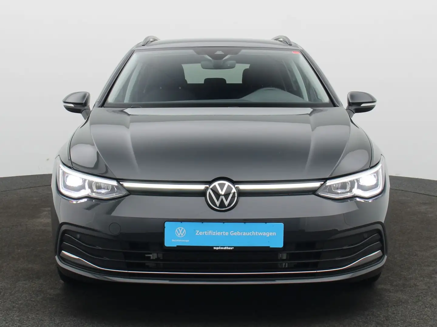 Volkswagen Golf Variant Style 2.0 TDI DSG / Navi, AHK, LED+ Grijs - 2