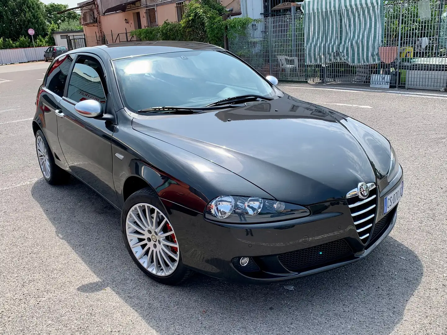 Alfa Romeo 147 147 3p 2.0 ts 16v Distinctive 150cv selespeed Nero - 1