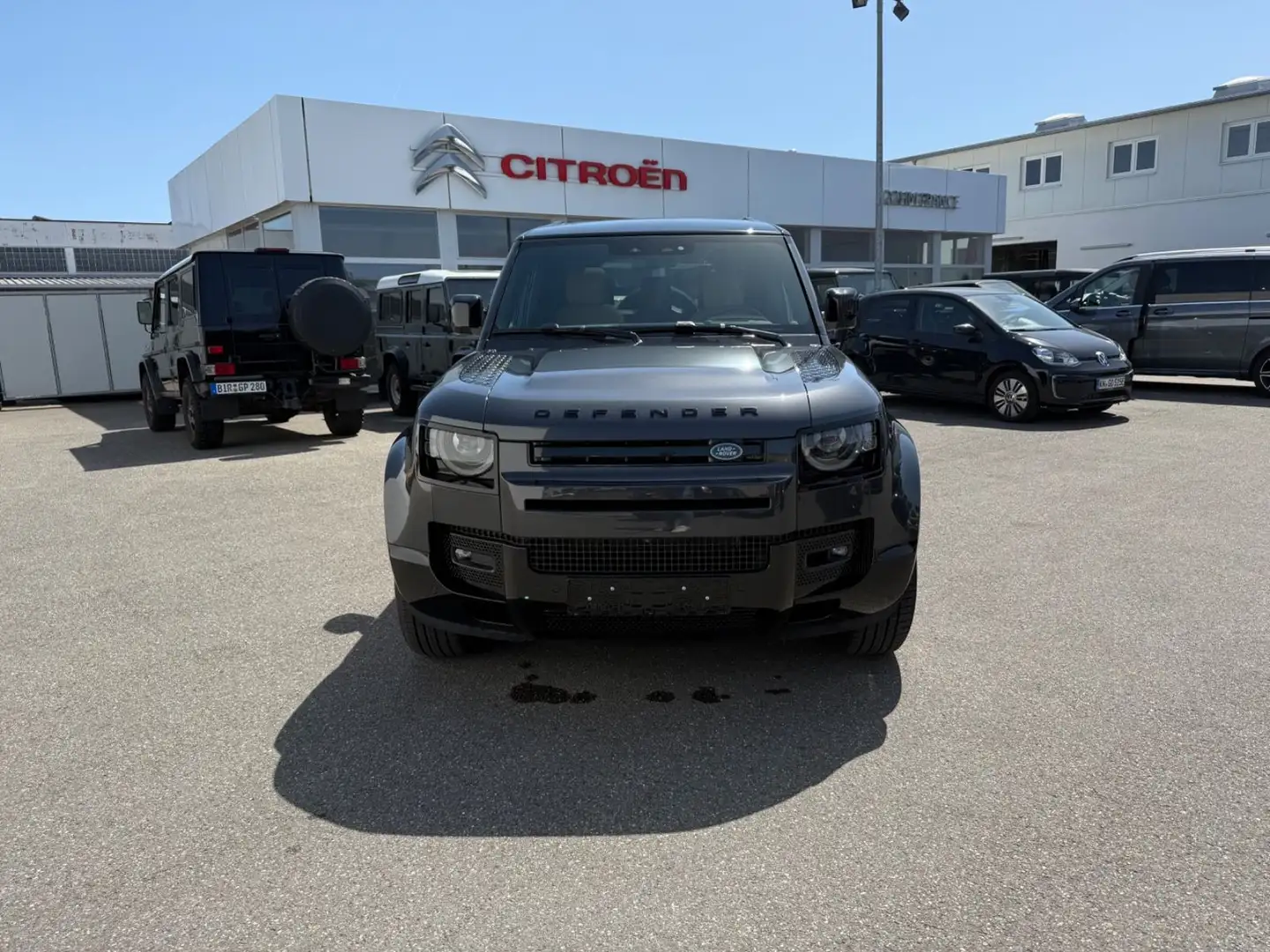 Land Rover Defender 110 D300 X-Dynamic HSE 7 Sitz BLACKPACK Grau - 1