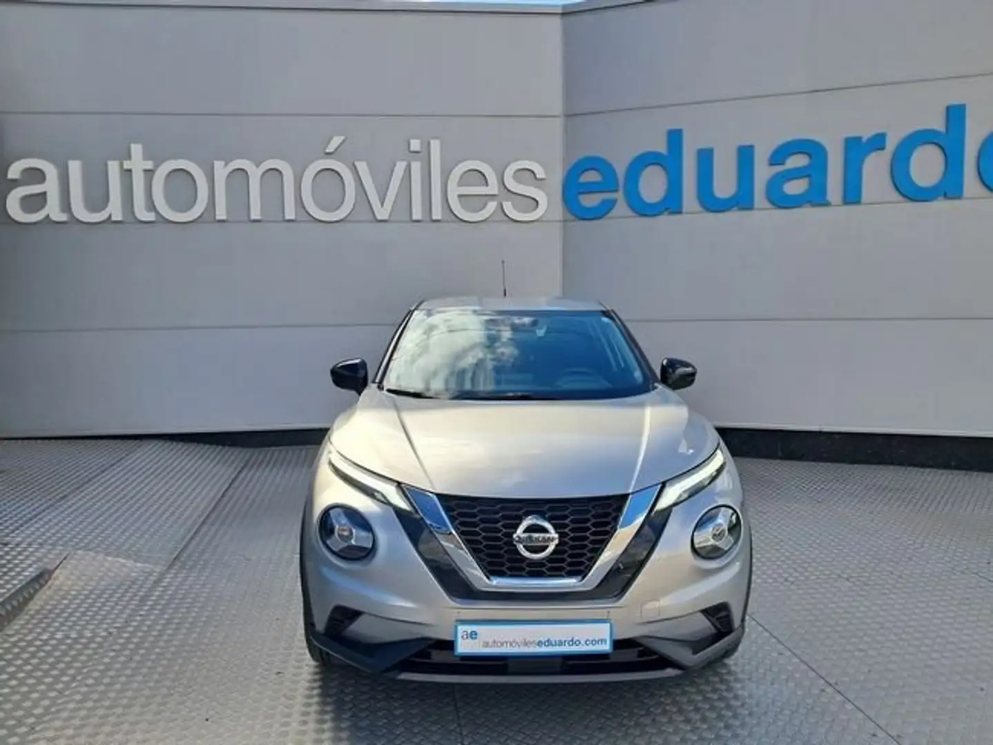 Nissan Juke DIGT 84 kW 114 CV 6MT Acenta Gris - 2
