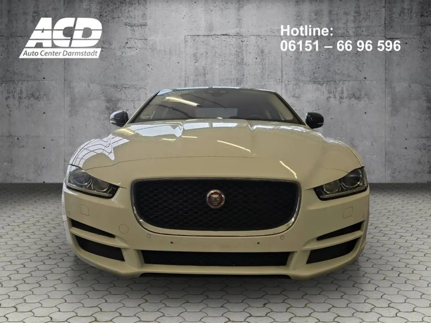 Jaguar XE JAGUAR E-PERFORMANCE*NAVI*LEDER*E-SITZE* Wit - 2