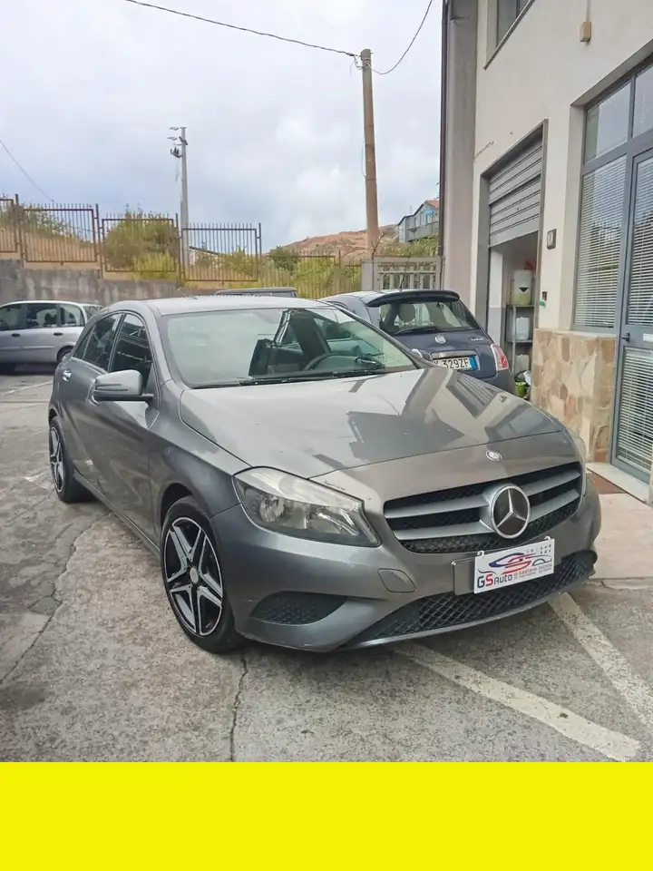 Mercedes-Benz A 180