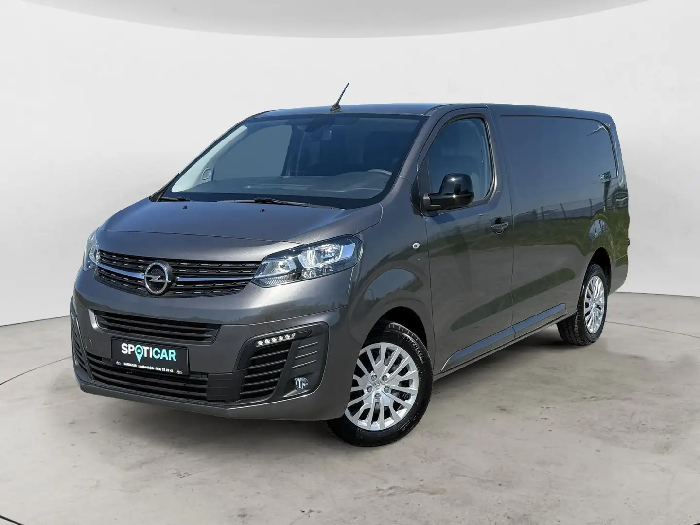 Opel Vivaro L3H1 2.0 T.145pk//23 123 € excl btw,Navi,Designp Grijs - 1