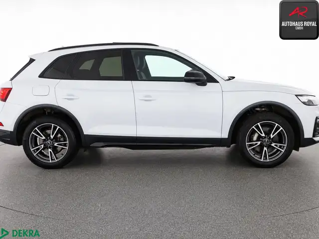 Audi Q5 view 6