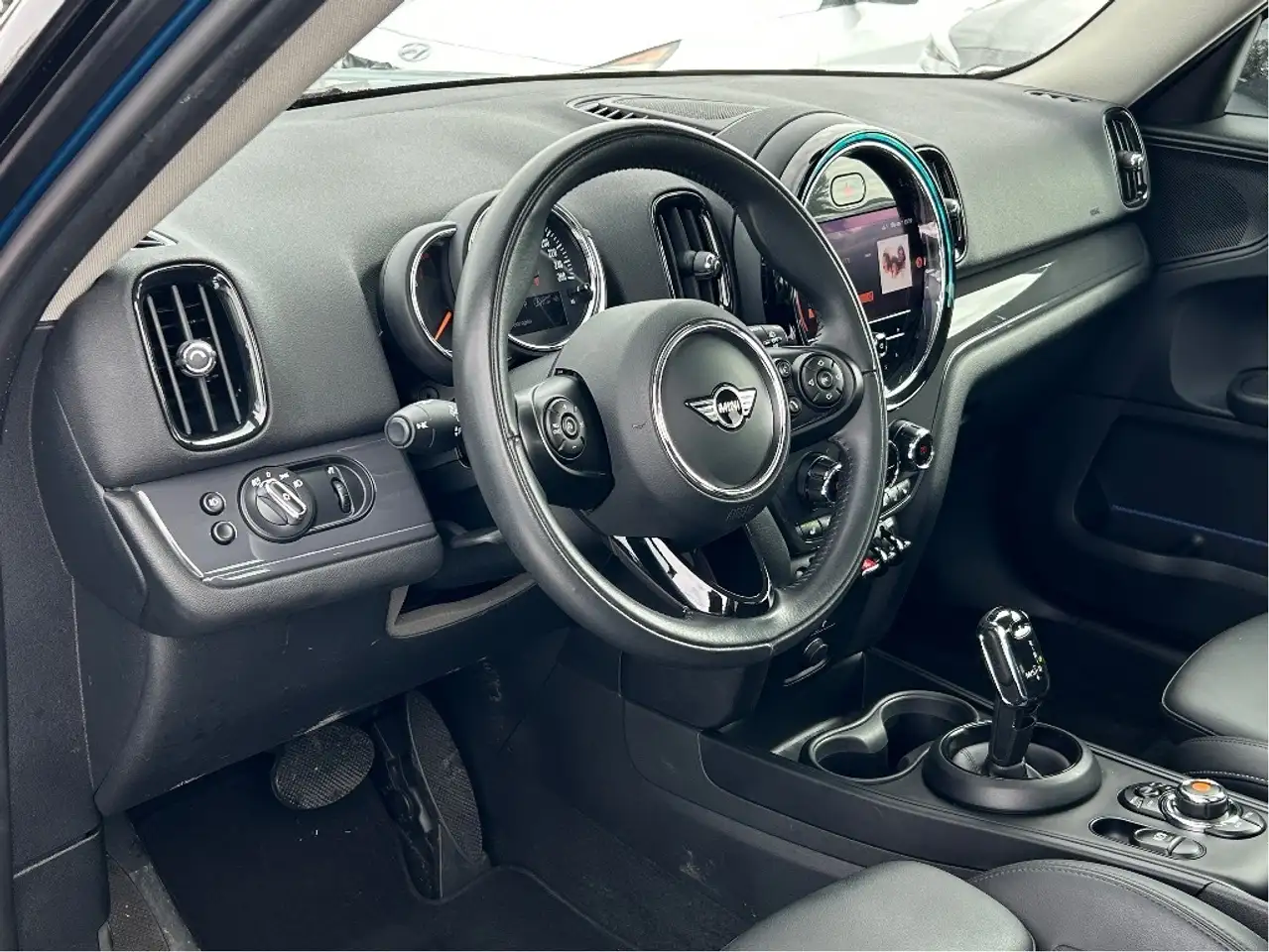 MINI Countryman снимка MINI Countryman