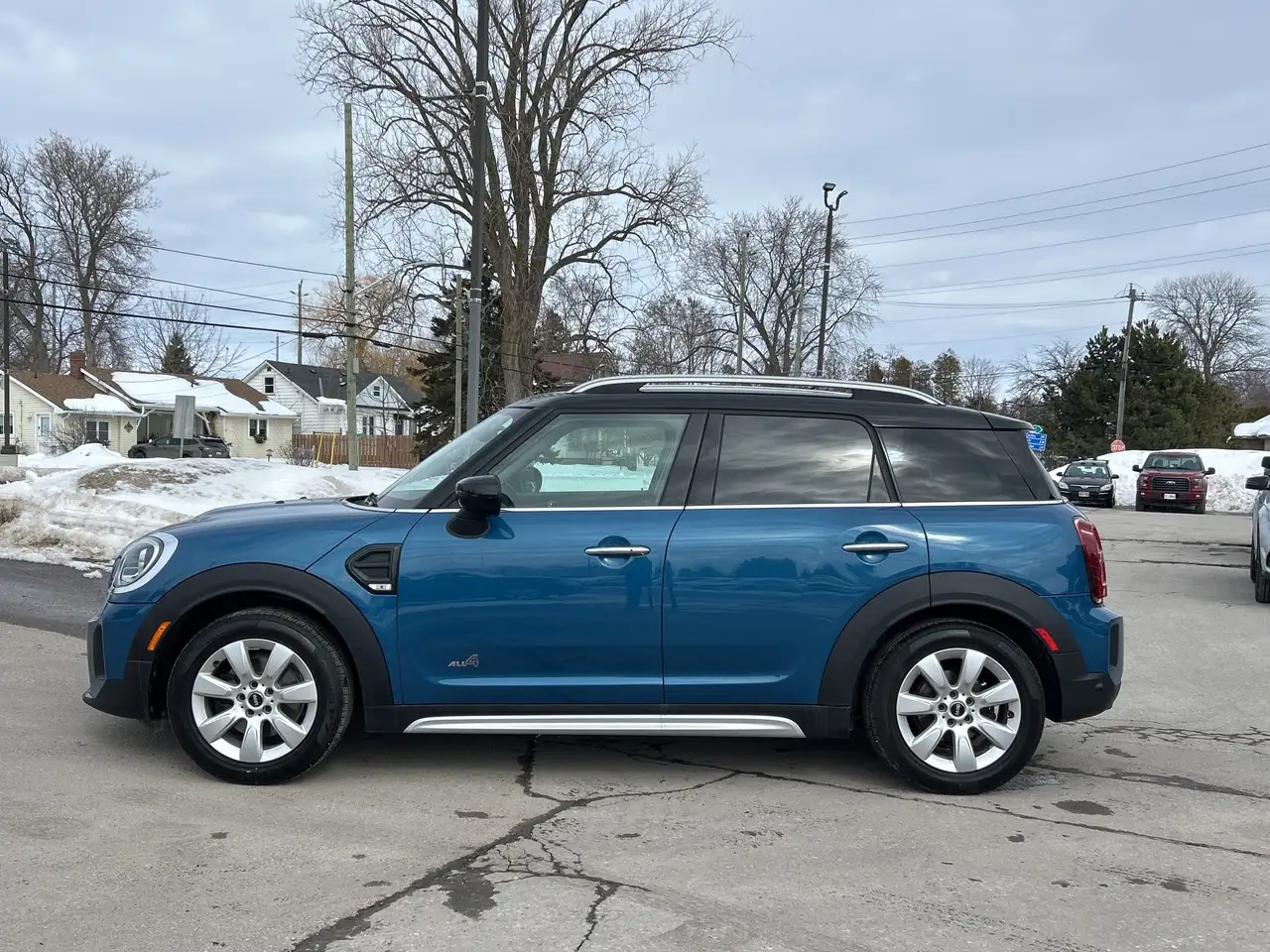 MINI Countryman снимка MINI Countryman